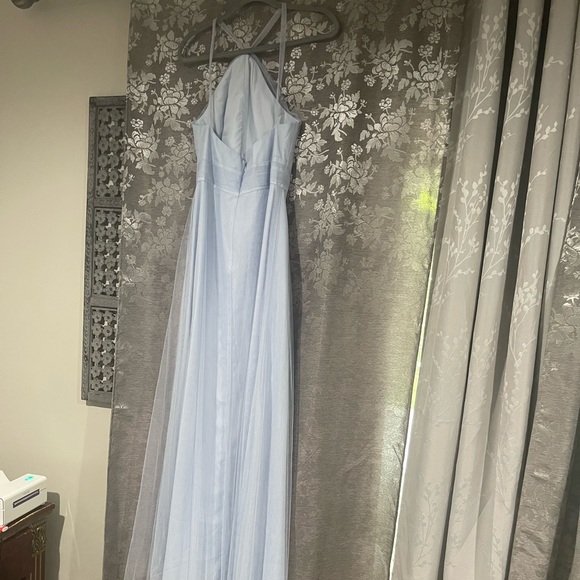 Monique Lhuillier Tulle halter dress. Size 8 - Picture 6 of 11